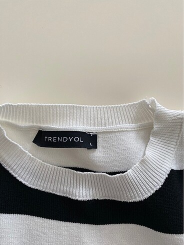 l Beden trendyol crop bluz