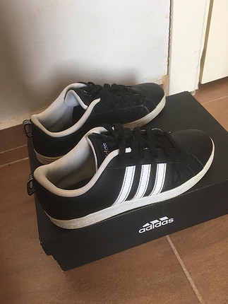 Adidas Az kullanılmış orjinal Adidas ayakkabı