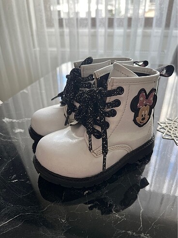 LC Waikiki Çocuk bot