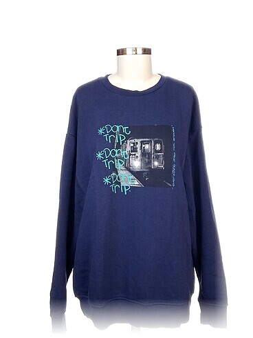 Pull and Bear Sweatshirt %70 İndirimli.