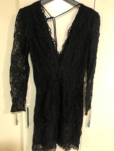 H&M Dantel elbise