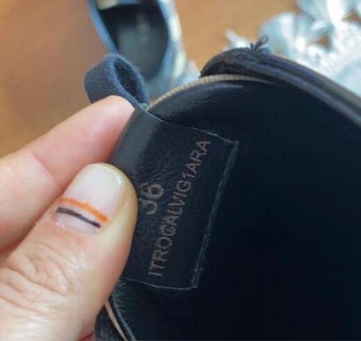 Burberry ayakkabı - Görsel 4