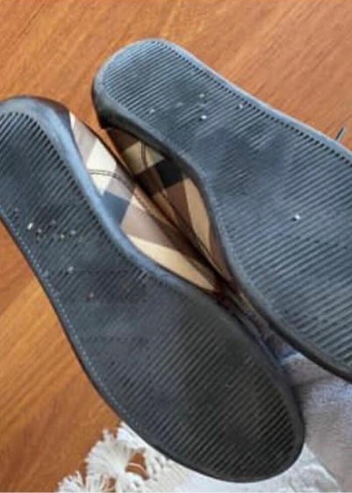 Burberry ayakkabı - Görsel 2