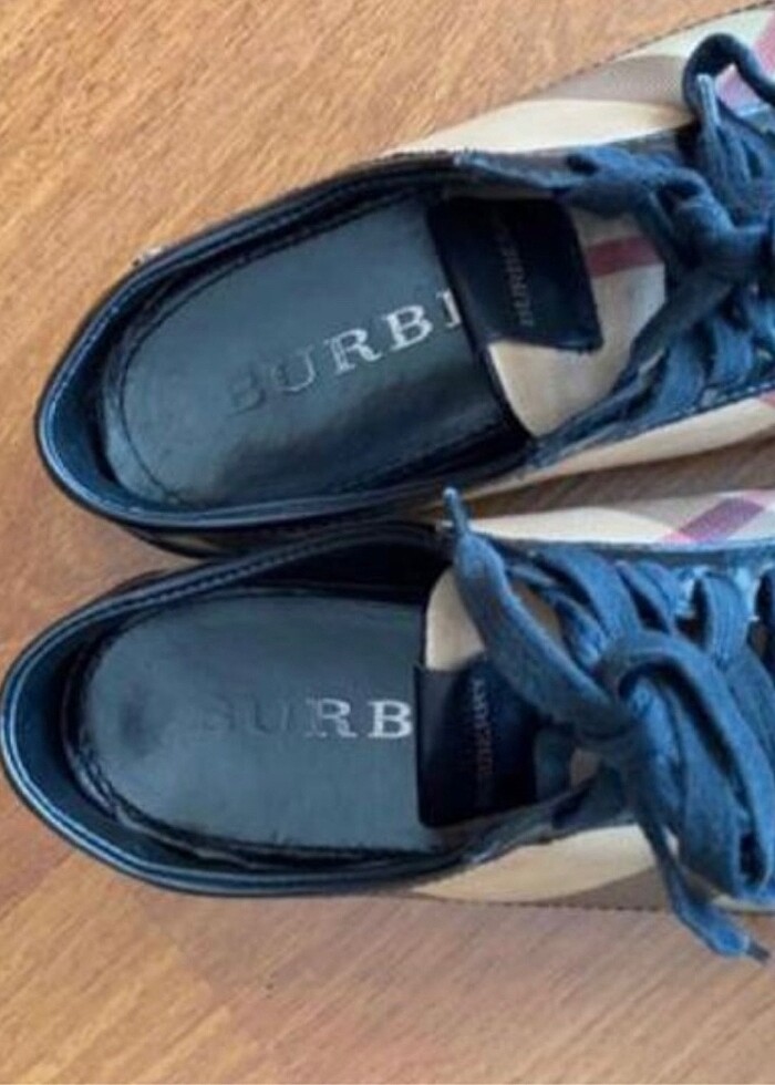 Burberry ayakkabı - Görsel 3