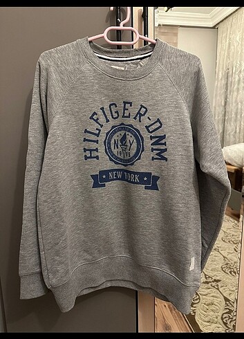 sweat tommy