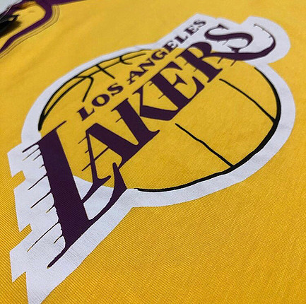 Diğer Lakers baskı tişört