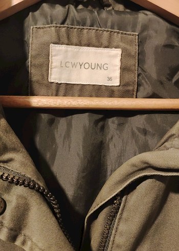 Asker Yeşili Kadın Parka/Ceket - Görsel 3