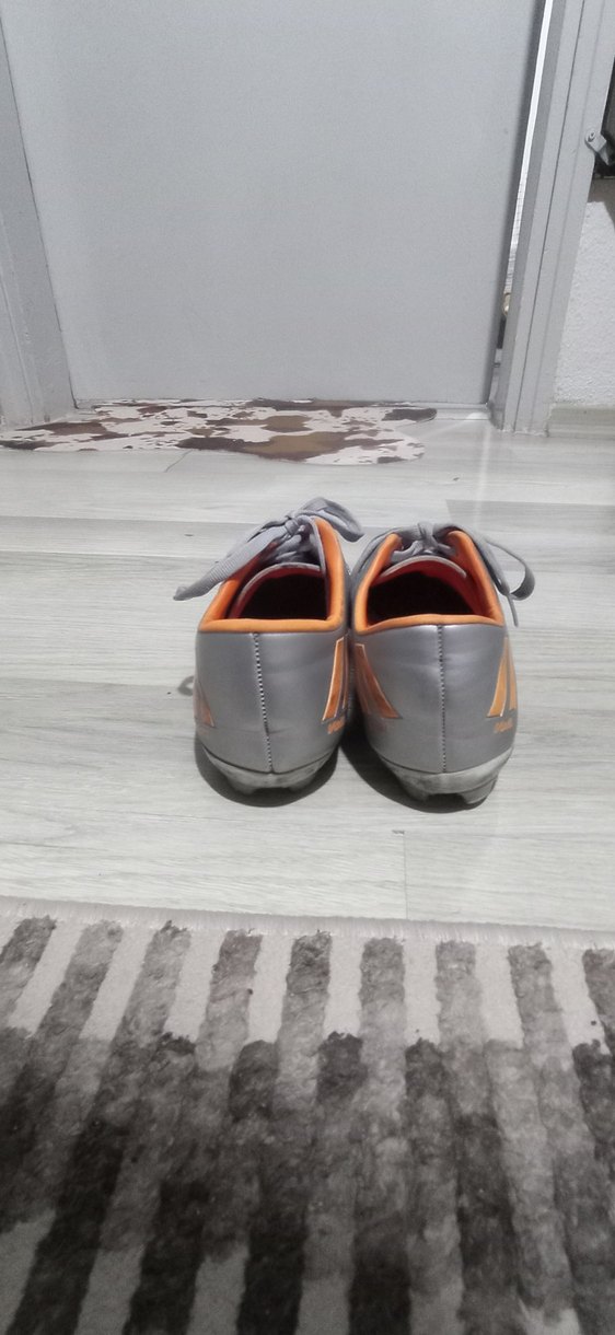 Gri Bağcıklı Erkek Futbol Ayakkabısı - Görsel 4