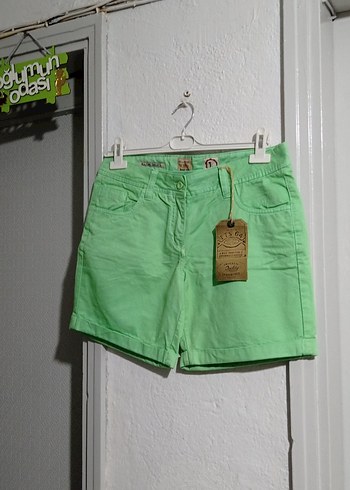 Rahat Kesim Pastel Bermuda Şort - Görsel 3