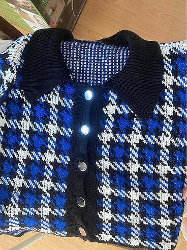 Crop hırka