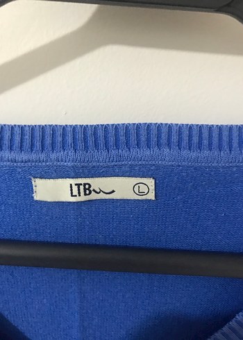 Mavi V Yaka Kadın Triko Kazak - Görsel 2