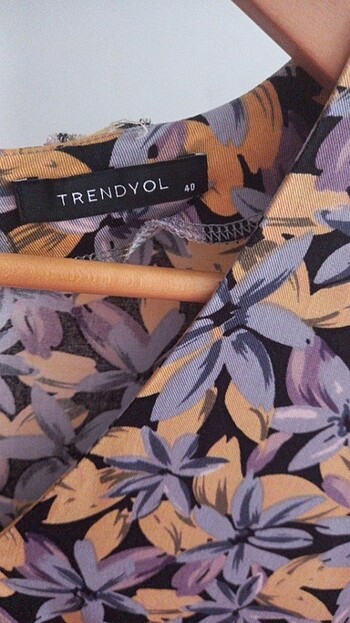 Göbek detaylı elbise - Görsel 6