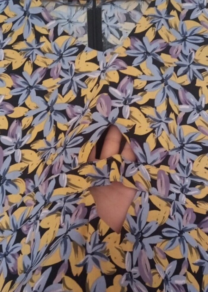 Göbek detaylı elbise - Görsel 3