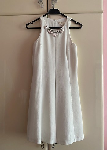 Koton Beyaz Midi Kolsuz Modern Klasik Elbise 36 beden - Görsel 2