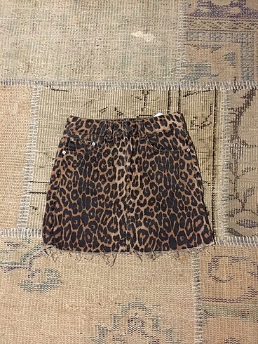 Zara leopar desenli etek