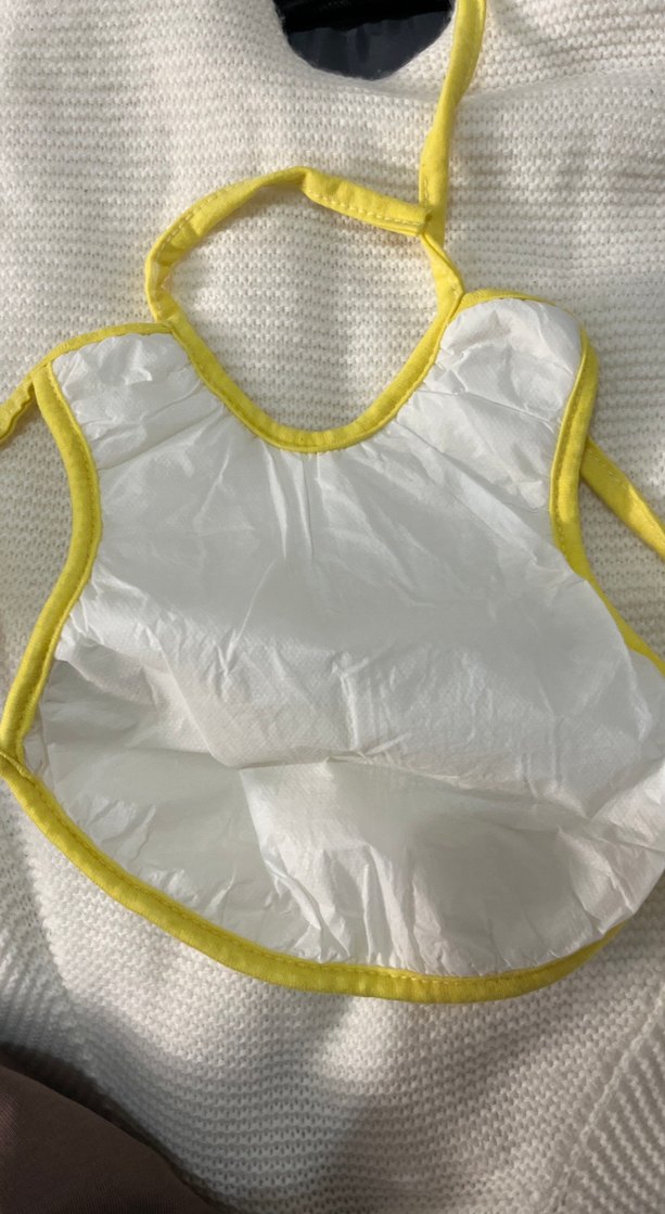 Kol geçirmeli bebek önlüğü - Görsel 2