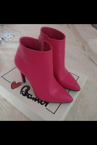 Pembe Bambi Bot