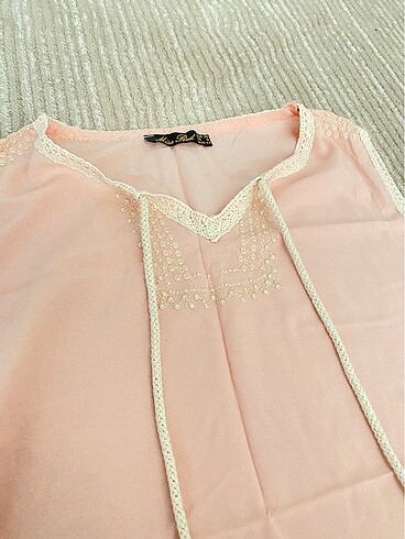 Bershka Pembe bluz