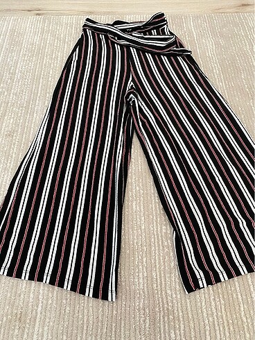 Pull bear MIDI boy