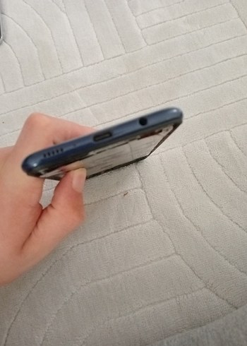 Samsung m20