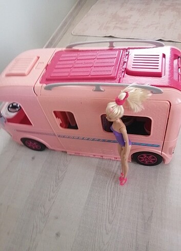 Barbie karavan