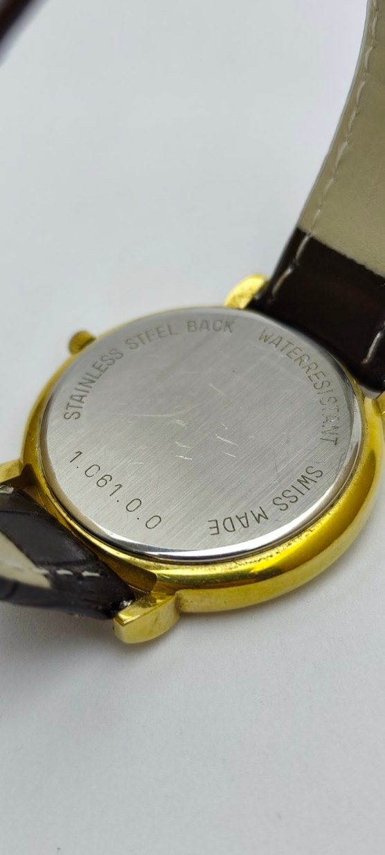 Candino Mehtaplı Kol saati Swiss Made - Görsel 4