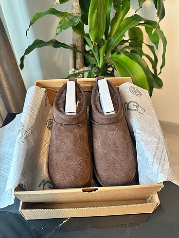 Ugg acı kahve bot