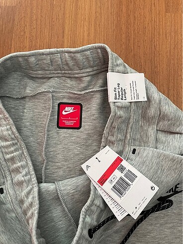 l Beden En Yeni Sezon Nike Tech Fleece