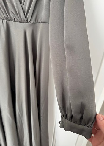 Gri Uzun Drapeli Kadın Elbise - Görsel 4
