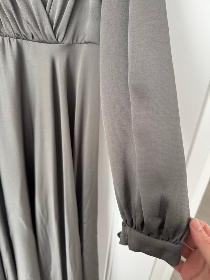 Gri Uzun Drapeli Kadın Elbise - Görsel 4