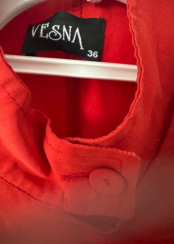 Kadın Kırmızı Trençkot - Görsel 2