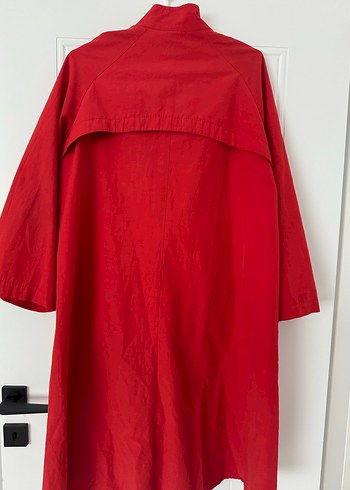 Kadın Kırmızı Trençkot - Görsel 3