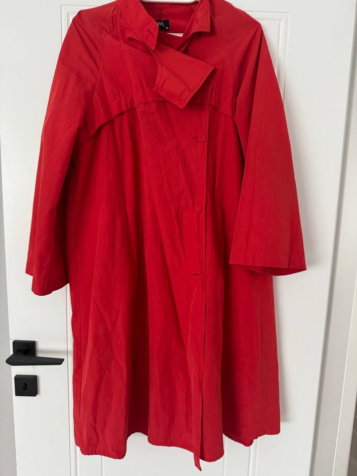 Kadın Kırmızı Trençkot - Görsel 5