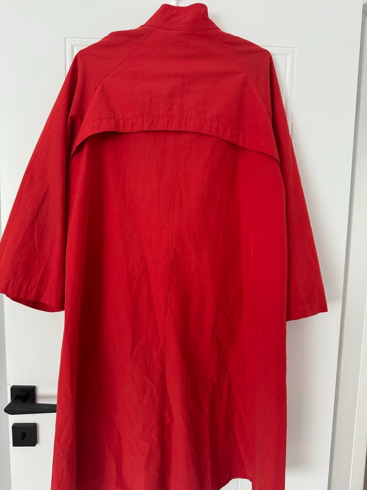 Kadın Kırmızı Trençkot - Görsel 3