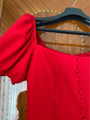 xs Beden kırmızı Renk Kırmızı Balon Kollu midi elbise