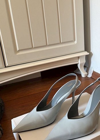 Zara topuklu ayakkabi - Görsel 2