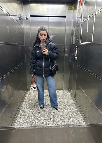 Prada Orjinal Prada Siyah Kadin Puff Mont