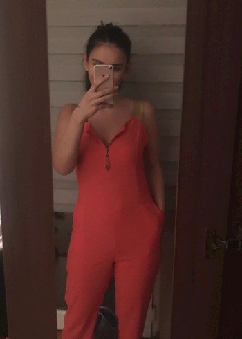 Kadın nar çiçeği V Yaka Tulum