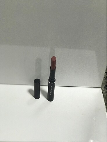  Beden Renk Avon Ultra Beauty Ruj