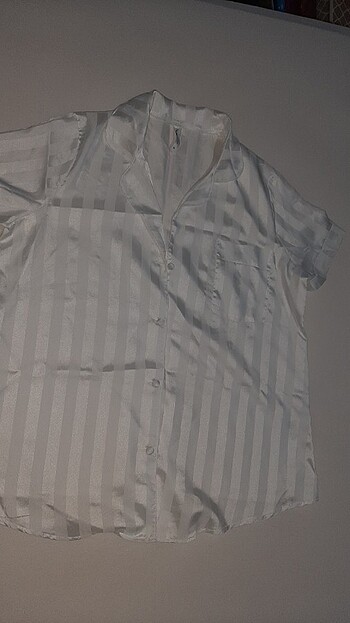 m Beden beyaz Renk Lohusa saten pijama takımı