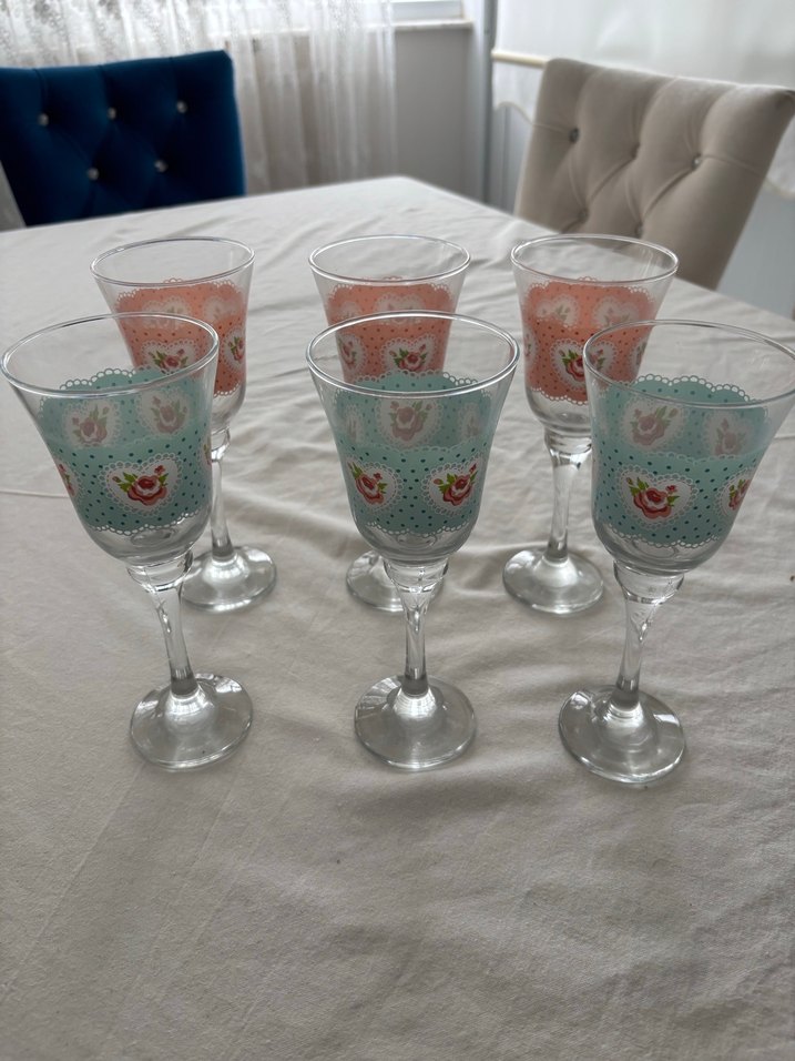 Pastel Renkli Desenli Kadehler Seti - Görsel 2