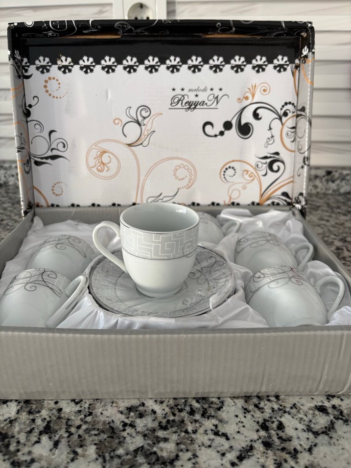 Gri Desenli Beyaz Porselen Kahve Fincan Seti - Görsel 3