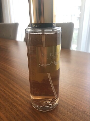 Victoria secret vücut parfümü
