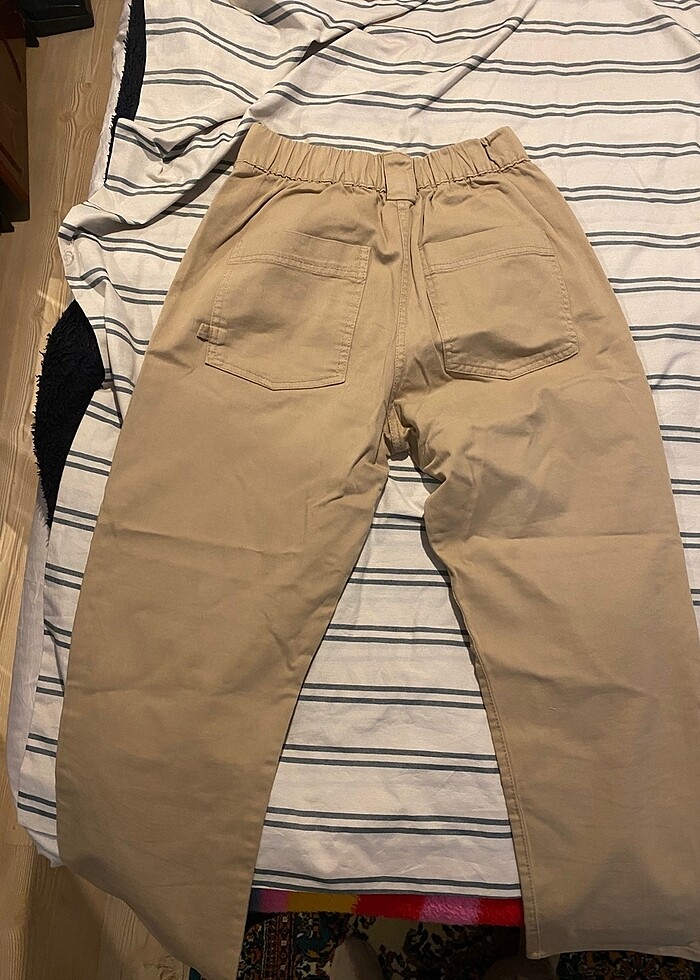 Bershka kargo pantolon - Görsel 3