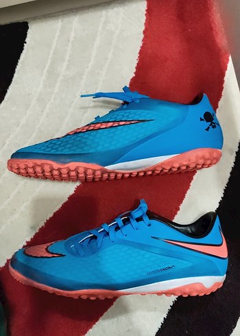 43 Beden Mavi Erkek Futbol Ayakkabısı Velcro Detaylı