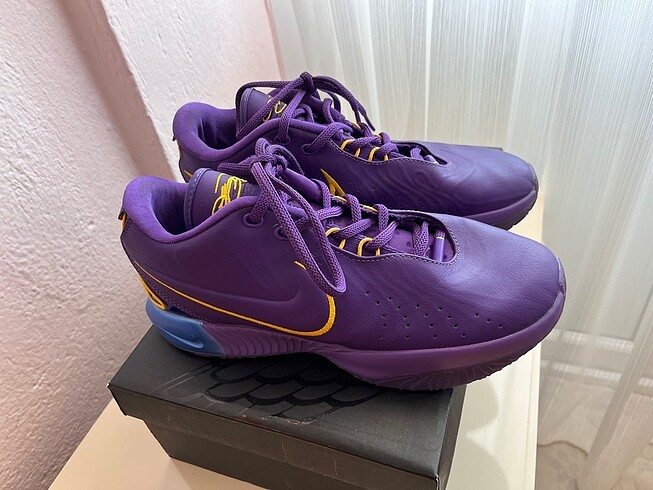 Nike basketbol ayakkabısı