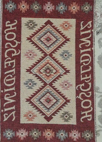 Bordo İşlemeli Geleneksel Halı - Görsel 2