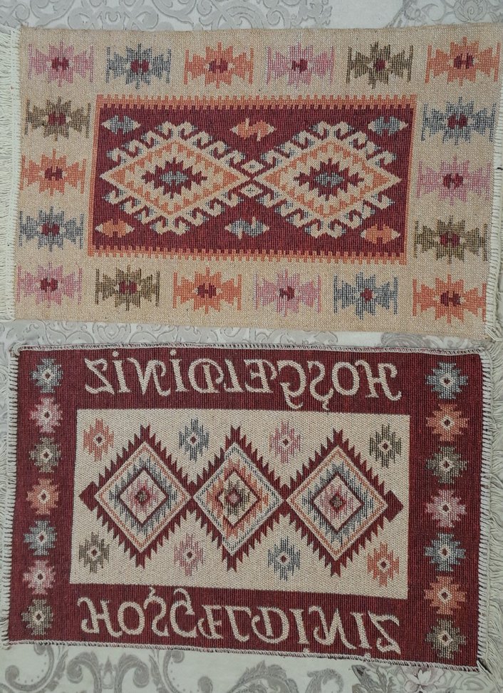 Bordo İşlemeli Geleneksel Halı - Görsel 5