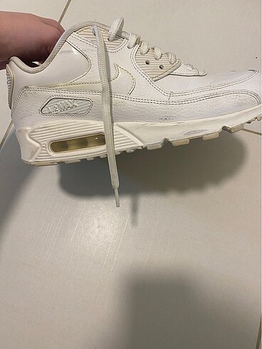 nike beyaz airmax