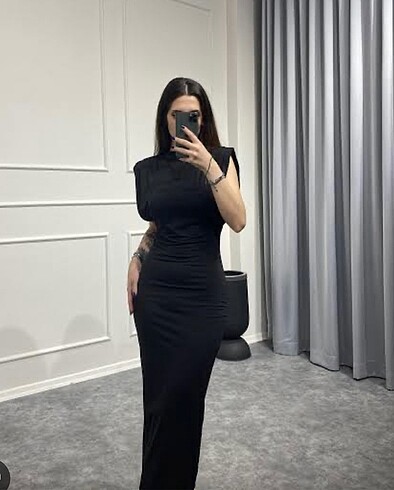 Zara vatkalı elbise